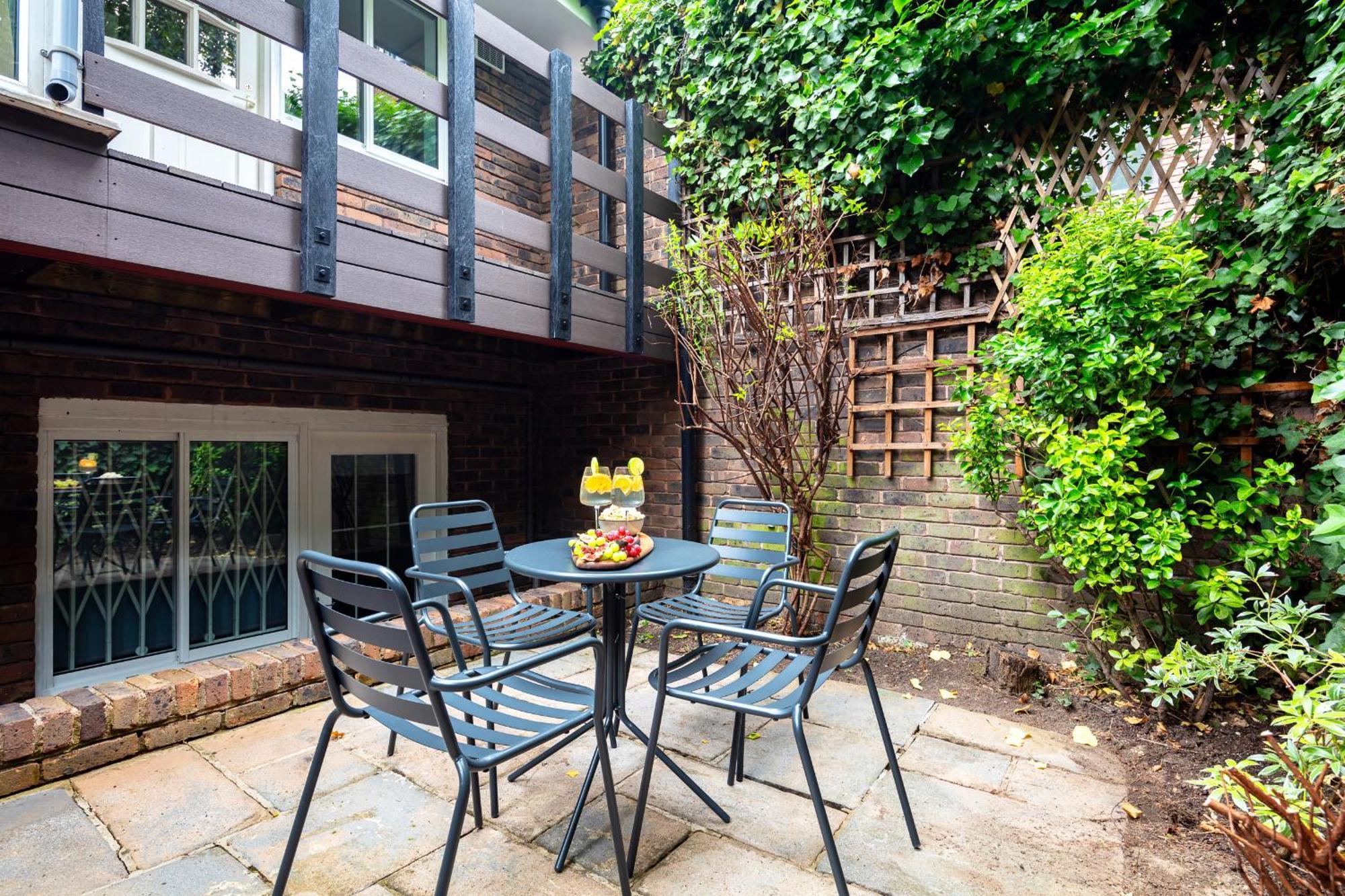 Вілла Rare 4Beds Townhouse In Kensington With Patio Лондон Екстер'єр фото